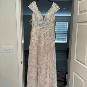 Melissa Sweet Wedding dress